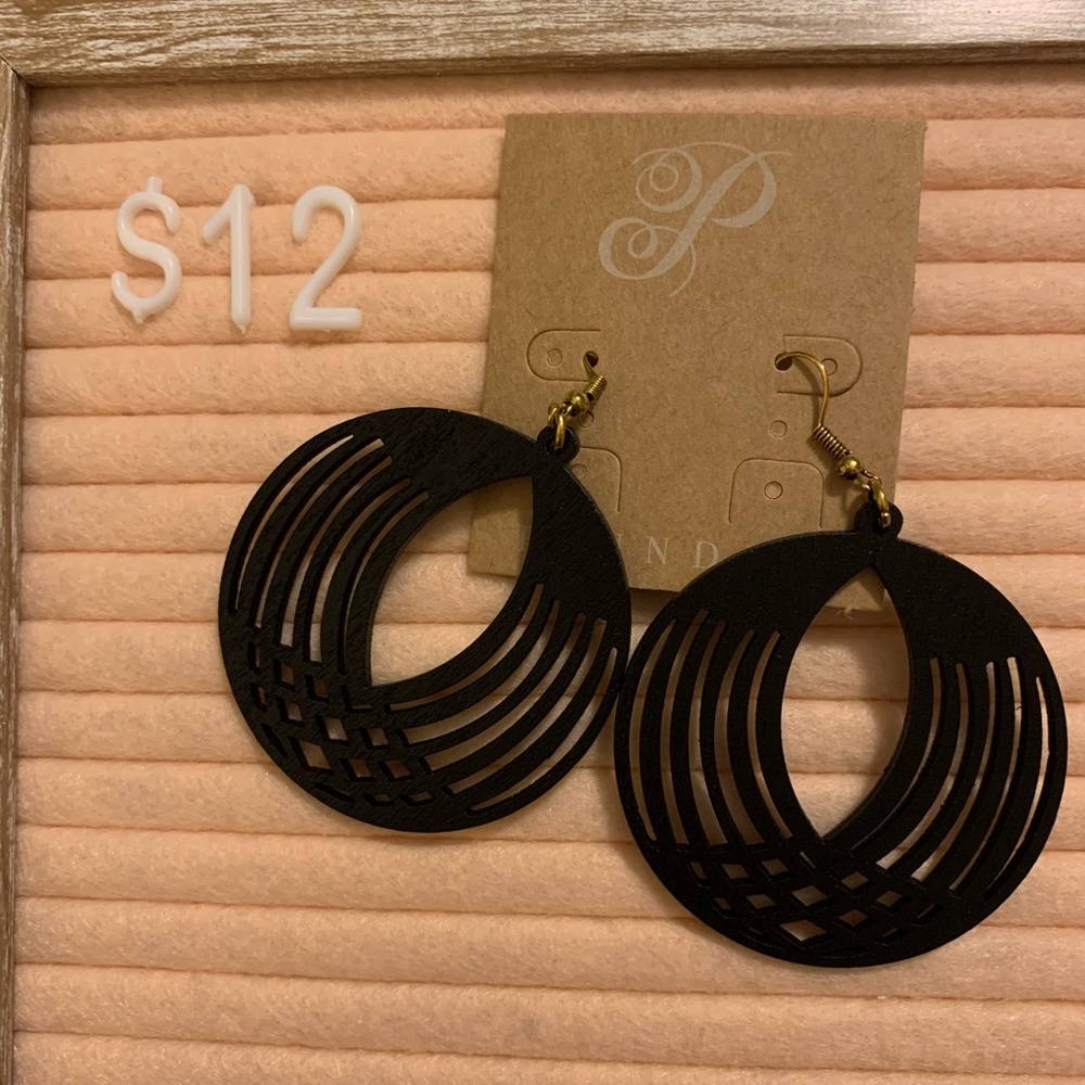 Plunder Designs “Meadow” earrings. New in box